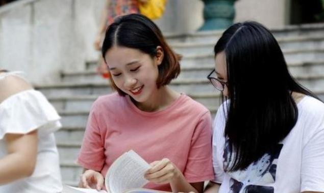 适合女生学的专业有哪些(女生可以学什么专业才好就业啊？)