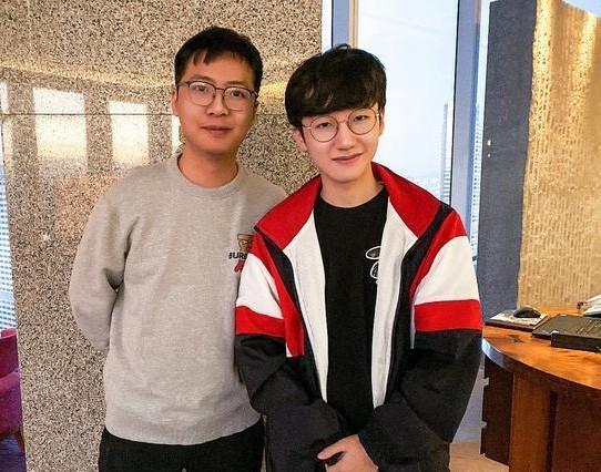 flame选手(英雄联盟战队LGD上单Flame是韩国人吗？)