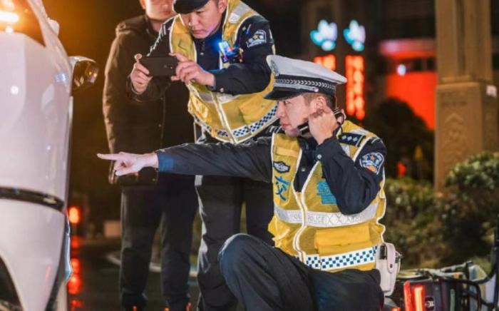 守护解放西第二季(守护解放西2四线艺人是谁？)