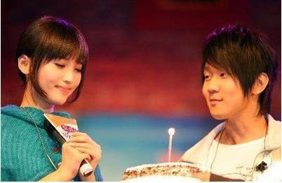 jackeylove女朋友(林俊杰现任女友是谁？)