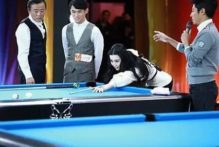打台球文案短句干净(我们打台球时候的一句话是什么啊？？？？)