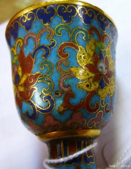 景泰蓝工艺品的主要原料是什么(“景泰蓝”工艺品的主要原料是什么？)
