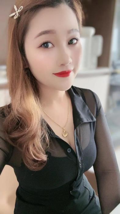有一天你会明白有些人不再回来(有一天你的她走了`再也不回来了`她的心也跟着走了`)